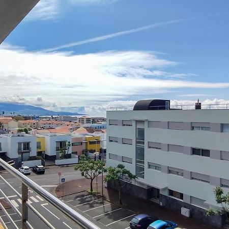 蓬塔德尔加达Atlantic West Town公寓 外观 照片